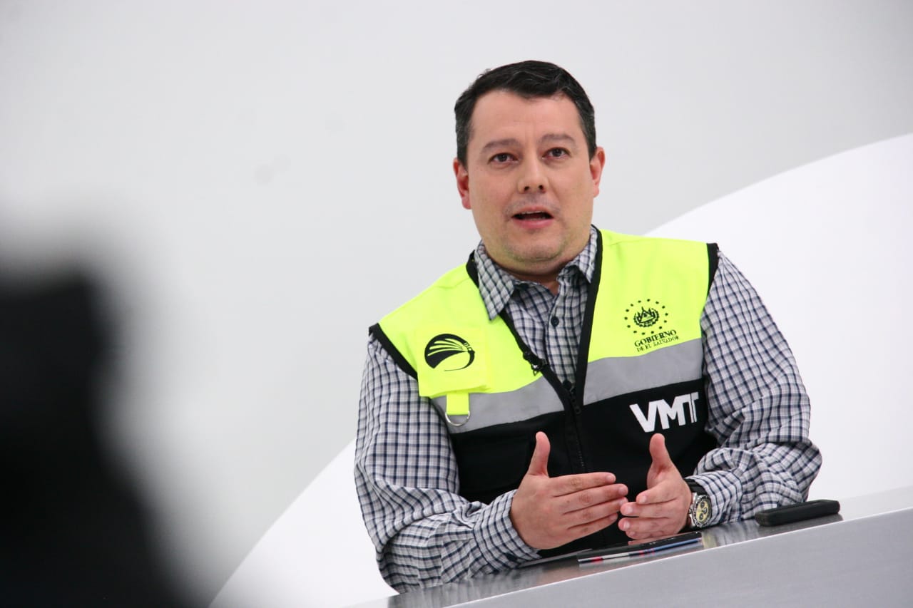 VMT ha puesto 1,500 unidades para transportar a salvadoreños al Megacentro de Vacunación vmt-ha-puesto-1500-unidades-para-transportar-a-salvadorenos-al-megacentro-de-vacunacion